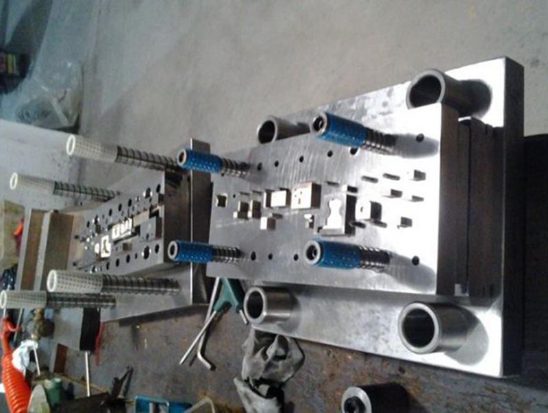 潼南模具制造-12